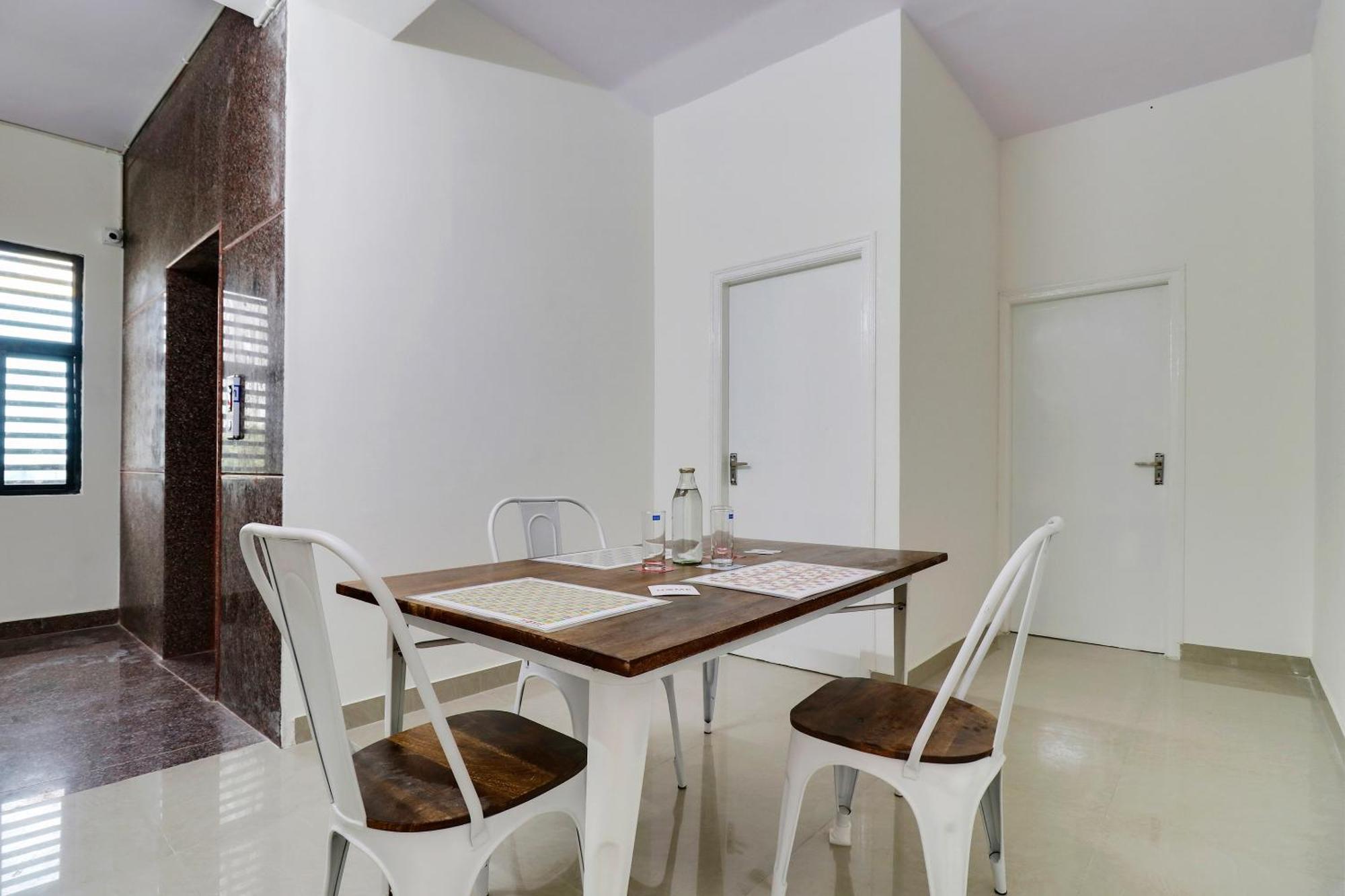 Hotel O Leva Homes Near Baiyappanahalli Metro Station Bangalore Extérieur photo